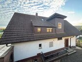 Foto - 8 Zimmer Einfamilienhaus zum Kaufen in Burghaun