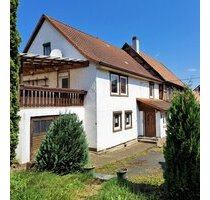 Erbenhausen, EFH + Nebengeb. - 70.000,00&nbsp;EUR Kaufpreis, ca.&nbsp; 135,00&nbsp;m&sup2;&nbsp;Wohnfl&auml;che in Erbenhausen (PLZ: 98634)