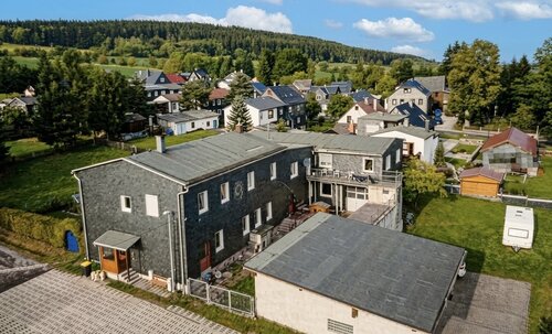 Foto - Großbreitenbach-OT, 3 Fam.Hs. + Gewerbe