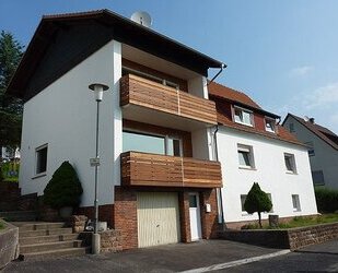 Niederaula, 4 ZKB, DG,110m² + Balkon+Garten