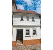 Schlotheim, EFH - 49.000,00 EUR Kaufpreis, ca.  125,00 m² Wohnfläche in Schlotheim (PLZ: 99994)