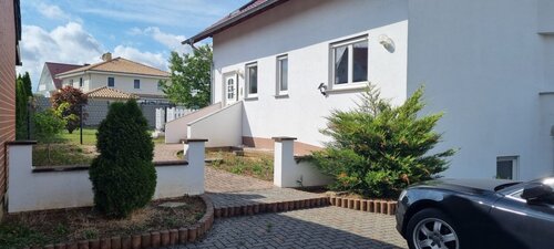 Foto - 8 Zimmer Zweifamilienhaus zum Kaufen in Sontra