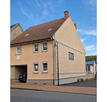 Waldkappel, 2-3 Familienhaus - 165.000,00 EUR Kaufpreis, ca.  220,00 m² Wohnfläche in Waldkappel (PLZ: 37284)