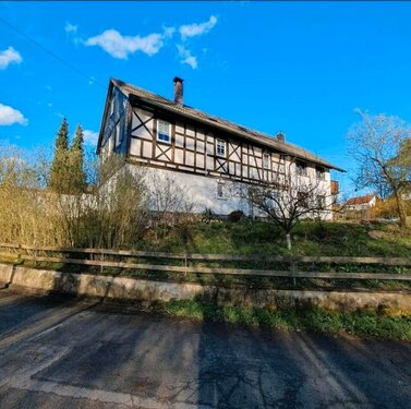 Foto - 8 Zimmer Zweifamilienhaus zum Kaufen in Seßlach