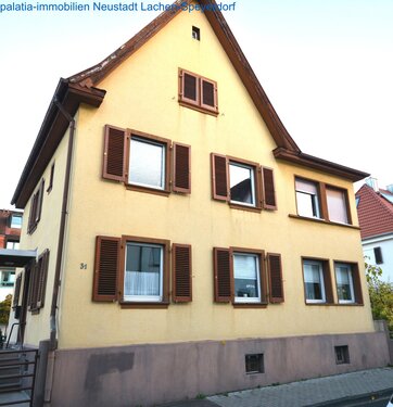 Hausfront 1 - Haus in Hambach in schöner Wohnlage mit Garten