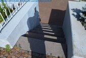 Treppe zum Haus und Vorgarten - 6 Zimmer Einfamilienhaus in Germersheim