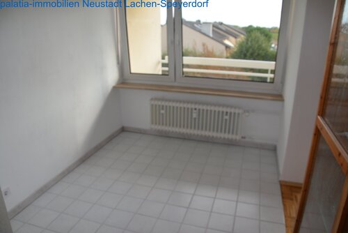 DSC 5684 - Etagenwohnung mit 78,11 m&sup2; in Neustadt zur Miete