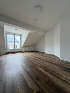 036d50e7-f507-4e50-85d3-203907be475f - Einfamilienhaus mit 140,00 m&sup2; in Hannover zur Miete