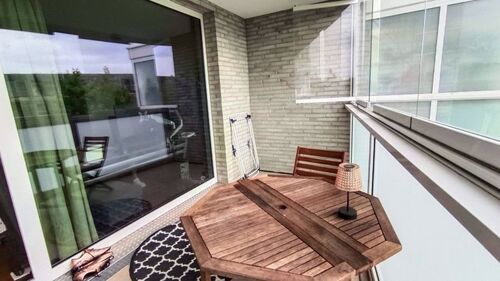 Ganzjährig nutzbarer Wintergarten - 1.5 Zimmer 1.5 Zimmerwohnung zum Kaufen in Frankfurt a.M.