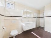 Großes Badezimmer - 