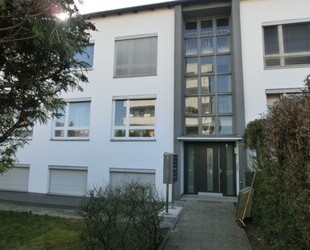 N-Katzwang: Gehobene 2-Zimmer-DG-Wohnung (u.a. mit Parkett, Granit, hell usw.) Top! von Privat - Nürnberg