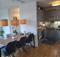 Großzügige 2-Zimmer-Wohnung mit Balkon und stilvollen Details - Deggendorf