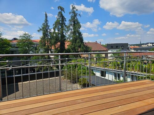1000087512 - 3 Zimmer Dachgeschoßwohnung zur Miete in Traunstein