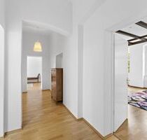 Provisionsfrei* Von Privat - Traumhafte Altbauwohnung 4-Zi auf 116m2 Lift im Herzen v. Berlin-Mitte Provisionsfrei* Von Privat - Traumhafte Altbauwohnung 4-Zi auf 116m2 Lift im Herzen v. Berlin-Mitte