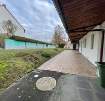 Freistehendes Haus zu vermieten in ruhiger, sonniger Lage mit Garten, Garage, Einfahrt und Terrasse - Reinheim