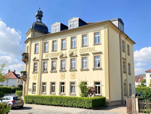 R17 WE2 Ansicht 1 - rot markie - (KI generiert) - Provisionsfrei* frisch renovierte 4Z-Wohnung im EG sofort bezugsfertig in ruhiger Lage