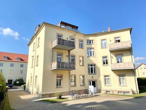 R17 WE2 Ansicht 2 - rot markie - (KI generiert) - 4 Zimmer Etagenwohnung zum Kaufen in Heidenau