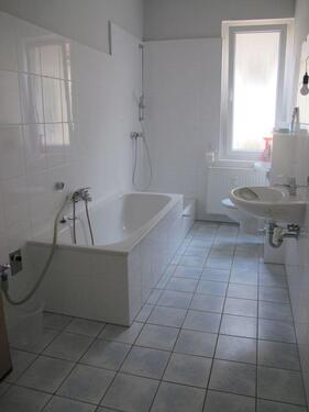 Bad - vor der Renovierung - 