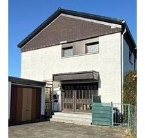 Provisionsfrei* DHH & Doppelgarage in Pulheim: Top-Ecklage auf 692m² Grundstück mit Baureserve