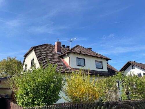 Ansicht Nordost - 5 Zimmer Doppelhaushälfte zum Kaufen in Allersberg