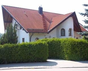 Provisionsfrei* ZFH: 5 ZiWo + 4 ZiWo, 3 Ebenen, Grund 802 m² in 89173 Lonsee zu verkaufen.