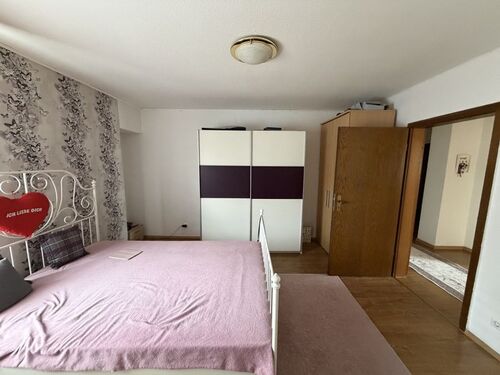 99604498-0D16-49BA-ACA8-208F9BB63571 - 