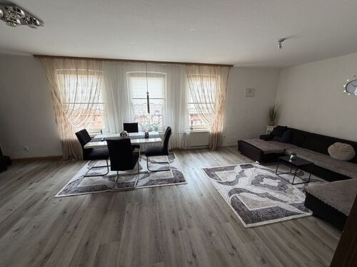 55015B0E-9B02-4AE7-BA8F-775A6D53C124 - Helle, großzügige 140 m² Wohnung mit viel Tageslicht im Herzen von Vörden