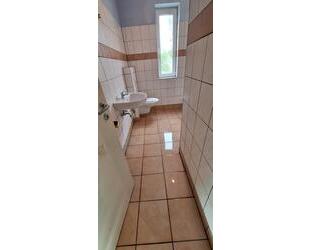 Provisionsfrei* Geräumige 4-Zi.-Wohnung m. Stellpl., Altendorfer Straße, 1.OG - Essen