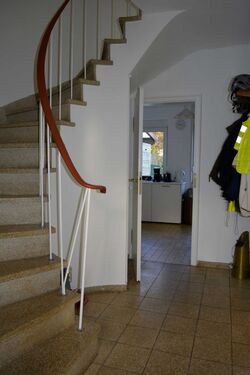 4 - Flur Garderobe - Reihenmittelhaus mit 93,00 m&sup2; in Bonn zum Kaufen