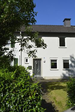 1 - Haus vorne - Provisionsfrei* Idyllisch gelegenes Einfamilienhaus in Bonn Dottendorf