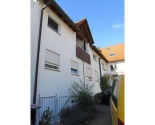 Provisionsfrei* Doppelhaushälfte mit zwei separaten Wohneinheiten, Stellplätzen, Balkon und Terrasse - Göppingen