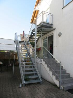 008 Aussentreppe - 