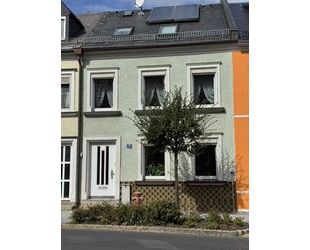 Provisionsfrei* Charmantes Reihenmittelhaus in Kirchenlamitz - liebevoll gepflegt, sofort bezugsbereit