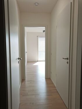 003 - 2 Zimmer Etagenwohnung in München