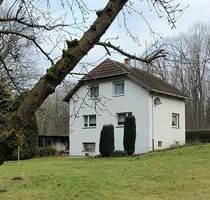 Provisionsfrei* Freihstehendes Einfamilienhaus mit großem Grundstück in 45772 Marl