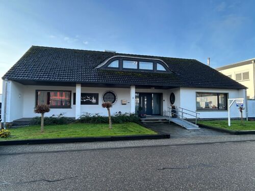 Hausansicht - 8 Zimmer Einfamilienhaus in Sonsbeck