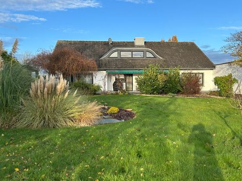 Hausansicht Süd - Einfamilienhaus mit 265,00 m&sup2; in Sonsbeck zum Kaufen