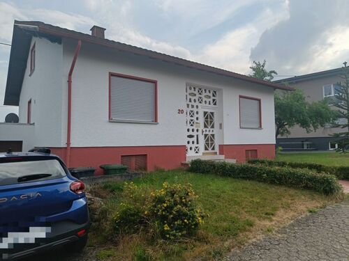 Straßenansicht 2 - 5 Zimmer Einfamilienhaus zum Kaufen in Heiligenroth
