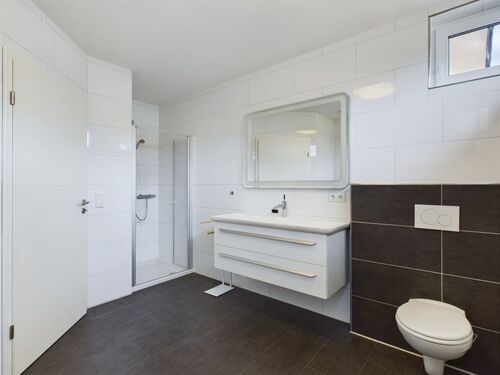 Großes Badezimmer - 
