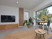 S3778h55211 - 