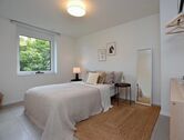 S3778h55212 - 