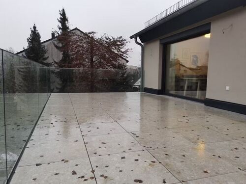 S3778h55219 - 