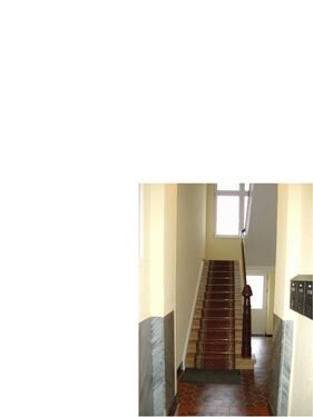 Hausflur - 12 Zimmer Mehrfamilienhaus, Wohnhaus in Neuss