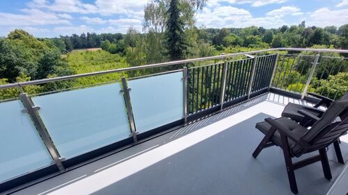 Balkon - Provisionsfrei* Fast wie im Urlaub - 3 Zimmer mit Sonnenbalkon und Fernblick - komplett saniert *neuer Preis
