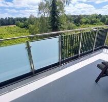 Provisionsfrei* Fast wie im Urlaub - 3 Zimmer mit Sonnenbalkon und Fernblick - komplett saniert *neuer Preis - Frankfurt am Main