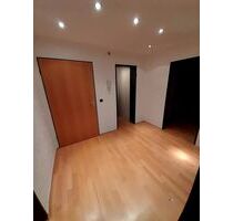 Provisionsfrei* Zentrumsnahe helle 2-Zimmer-Wohnung mit Balkon - Memmingen