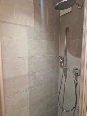 a4ec-492199fb3b1018 - 