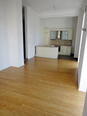 Wohnzimmer mit offener Küche W1 - 