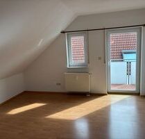 Provisionsfrei* Gemütliche 2-Zimmer DG-Wohnung in Eppingen