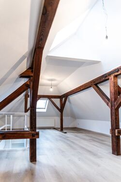 Dachboden 1 - 